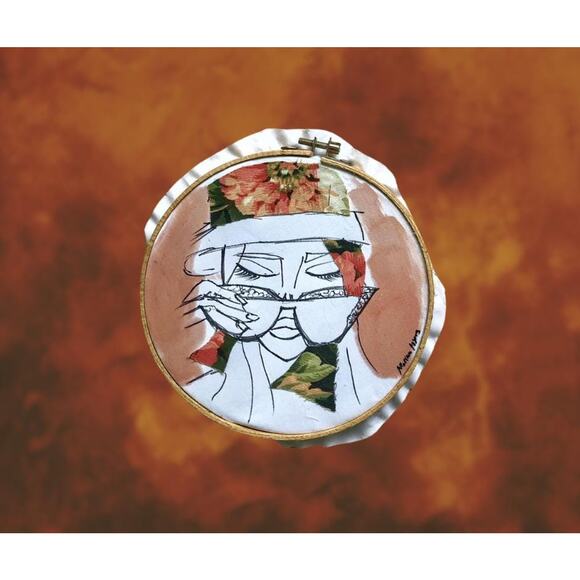 Trio of Abstract Line Art Embroidery Hoops – Fashion-Inspired Hand-Painted - Picture 5 of 5